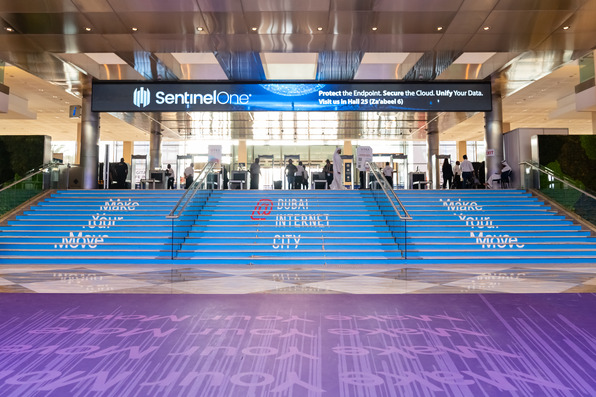 How Signage Companies Turn Plain Walls Into Masterpieces